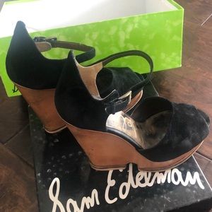 COPY - Sam Edelman suede black tan wedges